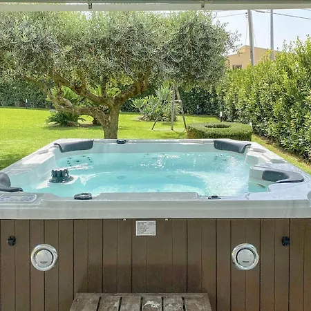 2 Bedroom In Dom wakacyjny Donnalucata (Sicily)