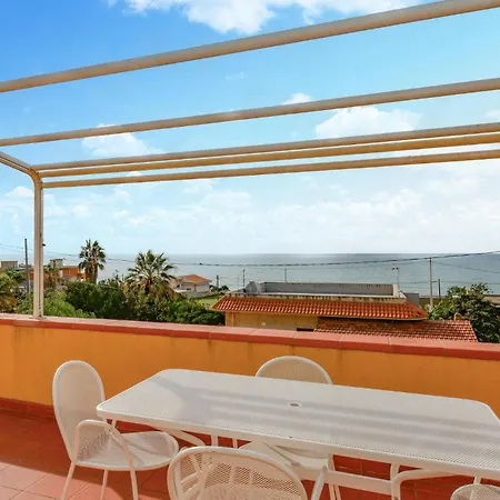 Dom wakacyjny 2 Bedroom In Donnalucata (Sicily)
